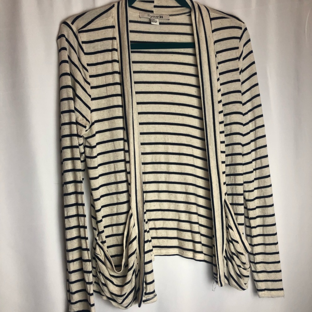 Medium forever21 striped long sleeve cardigan